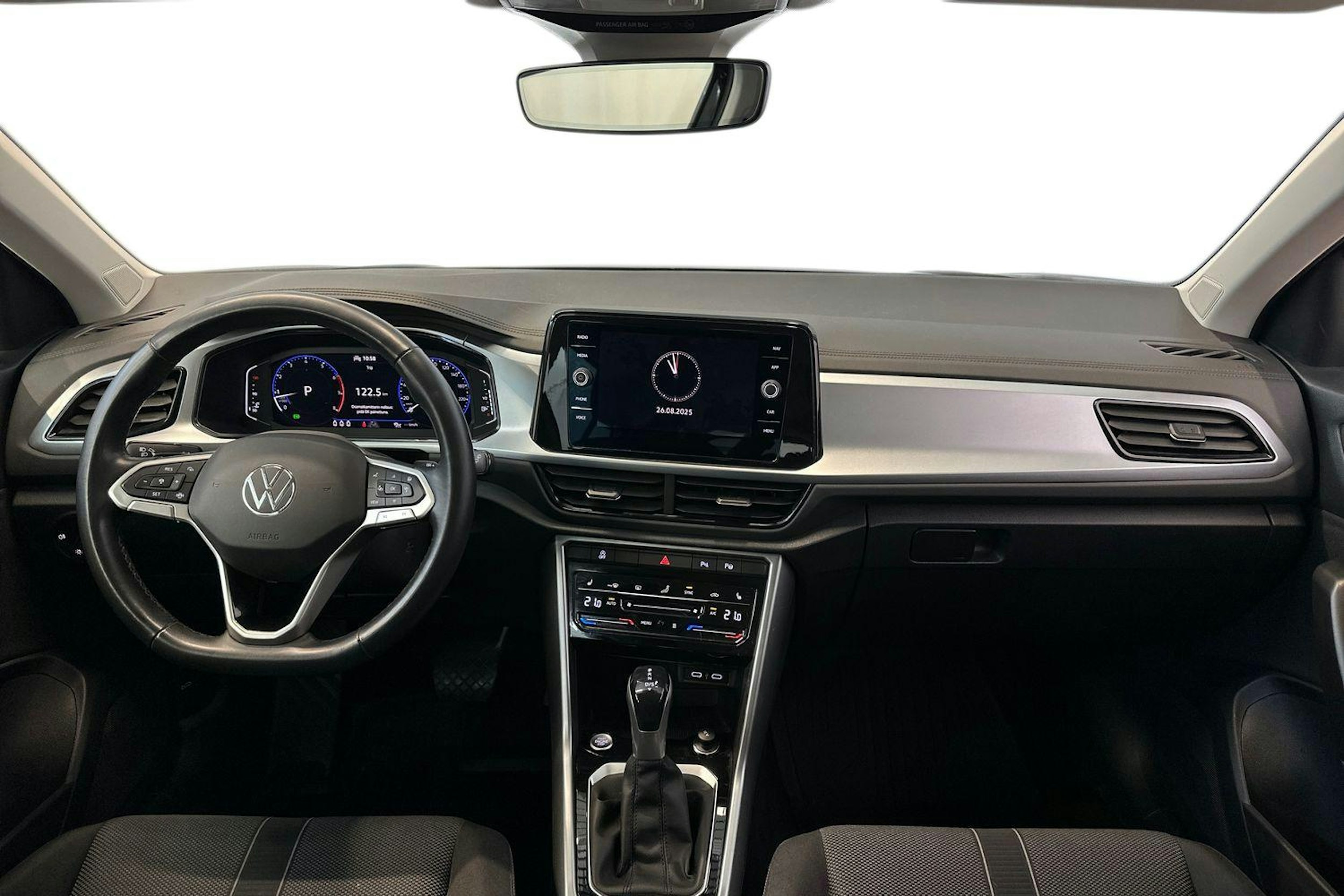 met. musta Volkswagen T-Roc 2022 kuva 7.