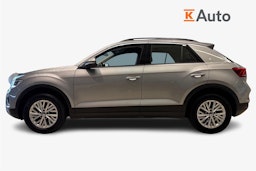 harmaa Volkswagen T-Roc 2022 kuva 6.