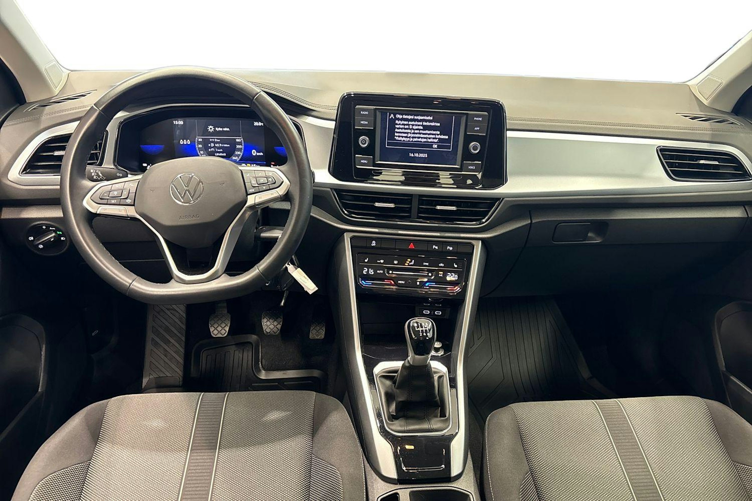 harmaa Volkswagen T-Roc 2022 kuva 9.