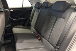 harmaa Volkswagen T-Roc 2022 kuva 10.
