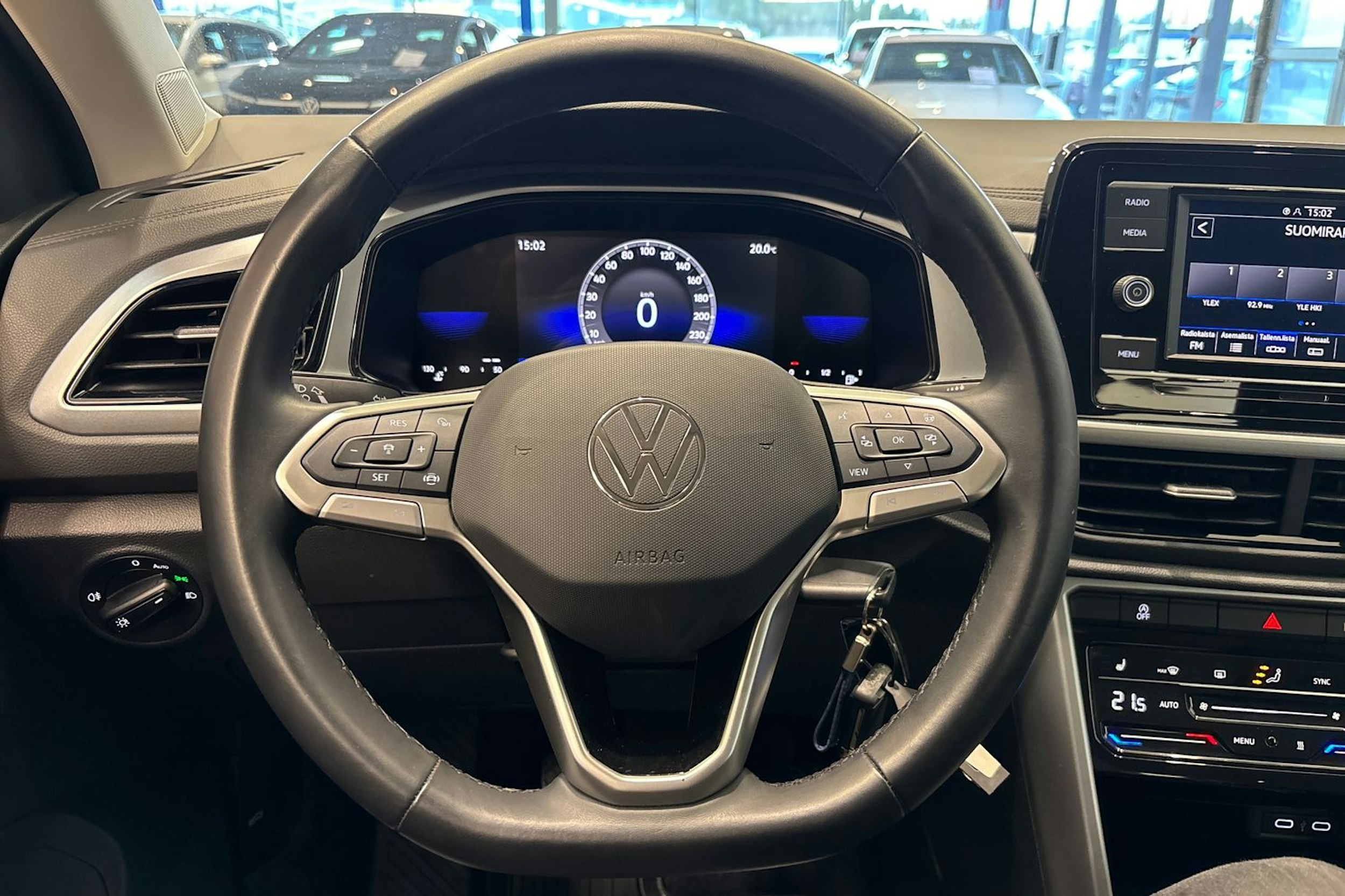 harmaa Volkswagen T-Roc 2022 kuva 19.