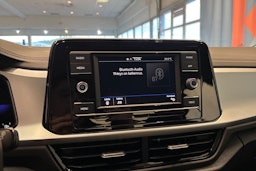 harmaa Volkswagen T-Roc 2022 kuva 26.