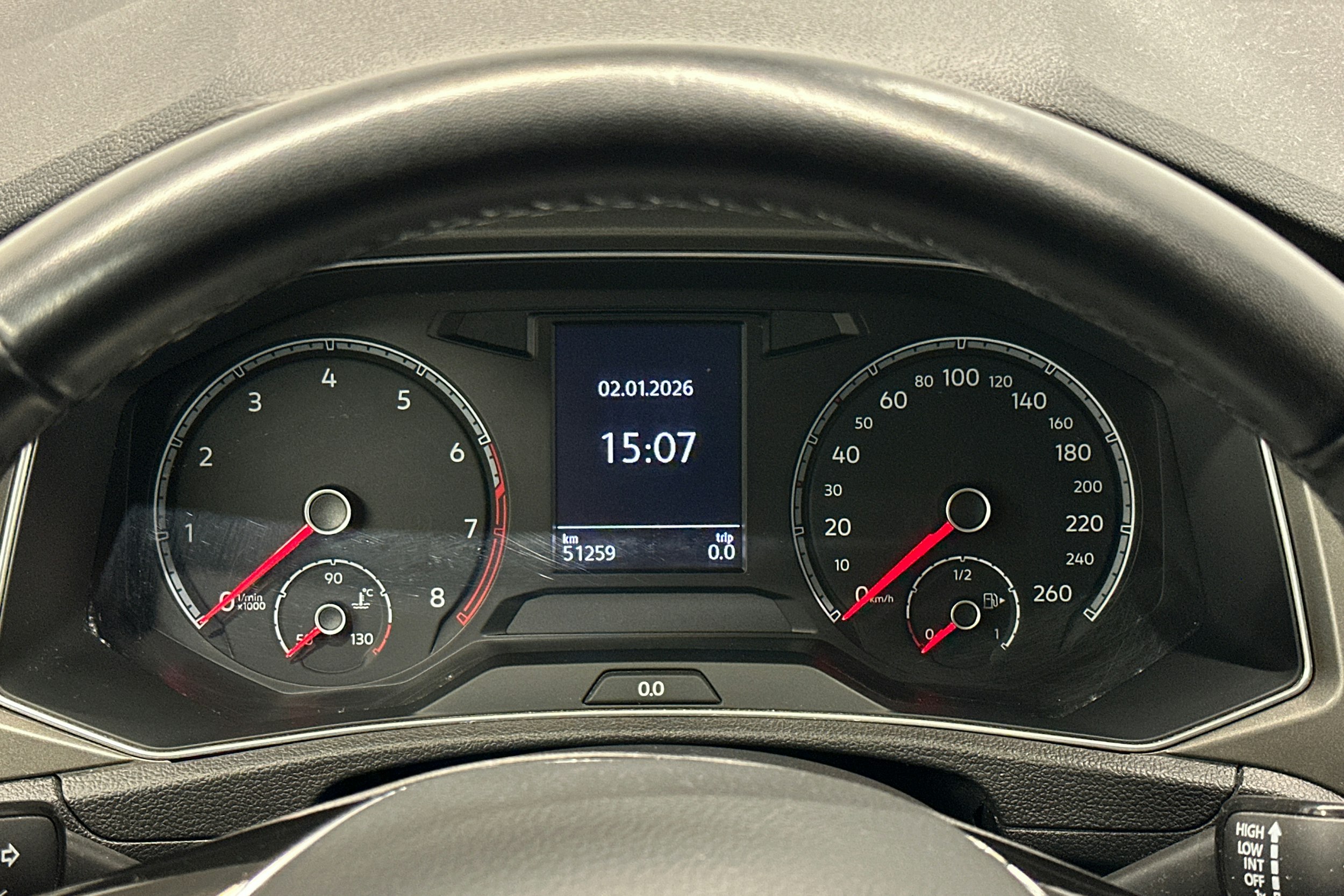 harmaa Volkswagen T-Roc 2022 kuva 18.