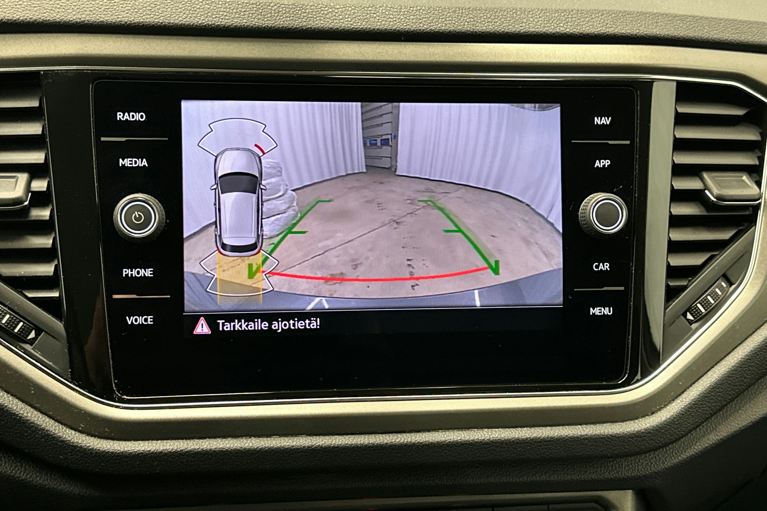 harmaa Volkswagen T-Roc 2022 kuva 20.