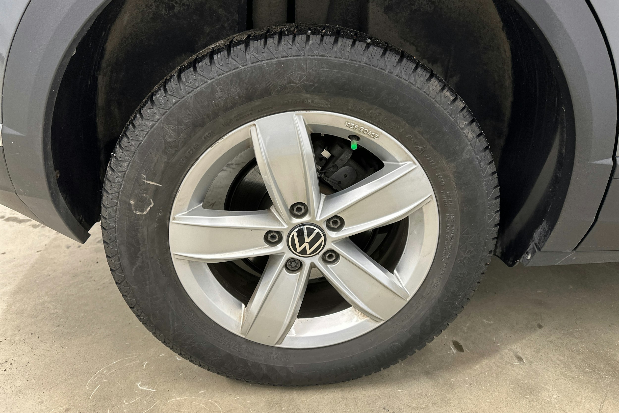 harmaa Volkswagen T-Roc 2022 kuva 26.