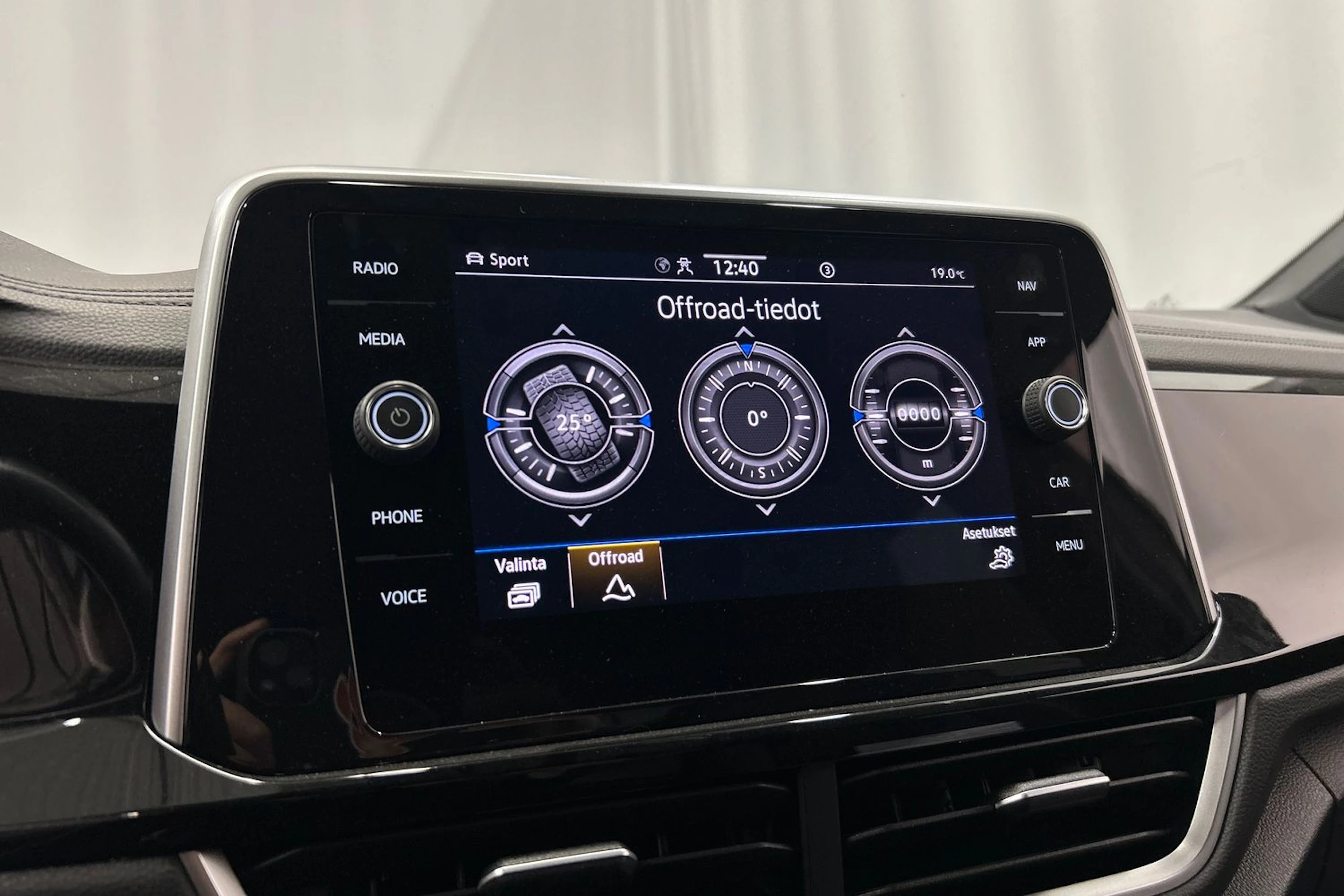 harmaa Volkswagen T-Roc 2022 kuva 20.
