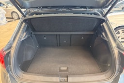 harmaa Volkswagen T-Roc 2022 kuva 16.