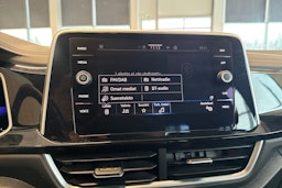 harmaa Volkswagen T-Roc 2022 kuva 21.