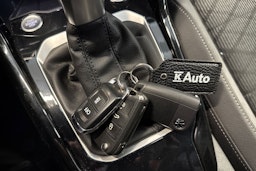 harmaa Volkswagen T-Roc 2022 kuva 26.