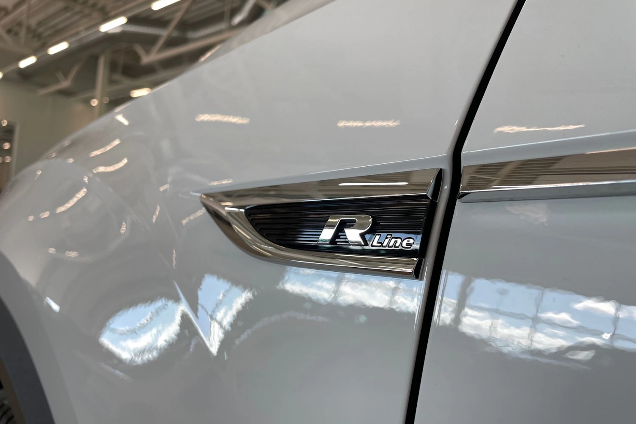 valkoinen Volkswagen T-Roc 2022 kuva 37.
