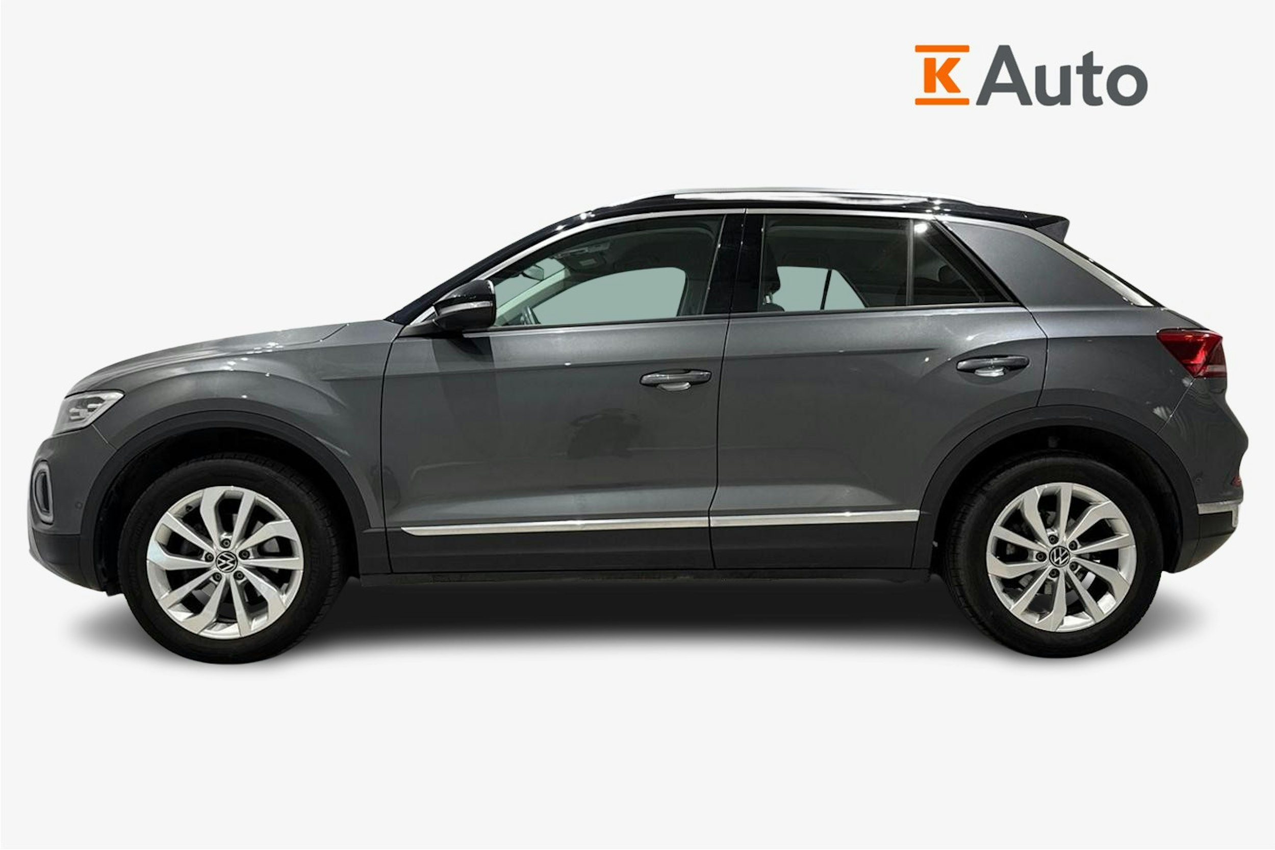 harmaa Volkswagen T-Roc 2022 kuva 6.