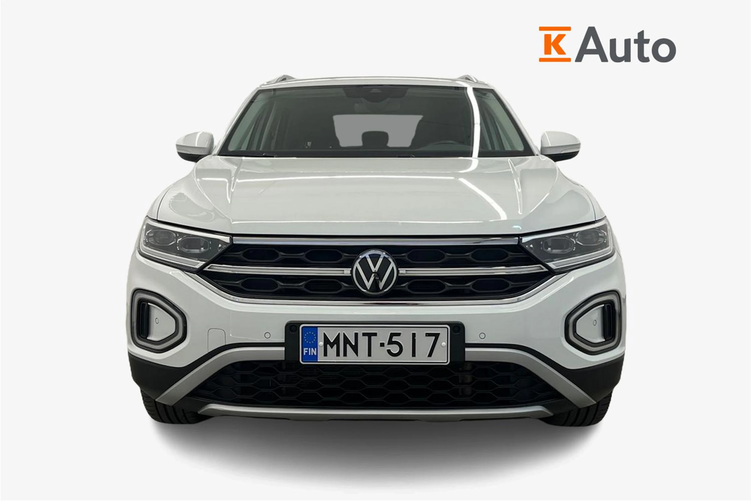 valkoinen Volkswagen T-Roc 2023 kuva 4.