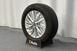 valkoinen Volkswagen T-Roc 2022 kuva 13.