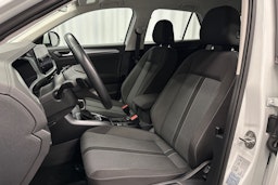 valkoinen Volkswagen T-Roc 2022 kuva 15.