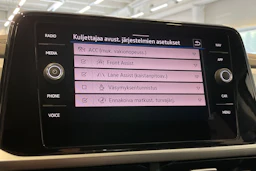 harmaa Volkswagen T-Roc 2022 kuva 24.