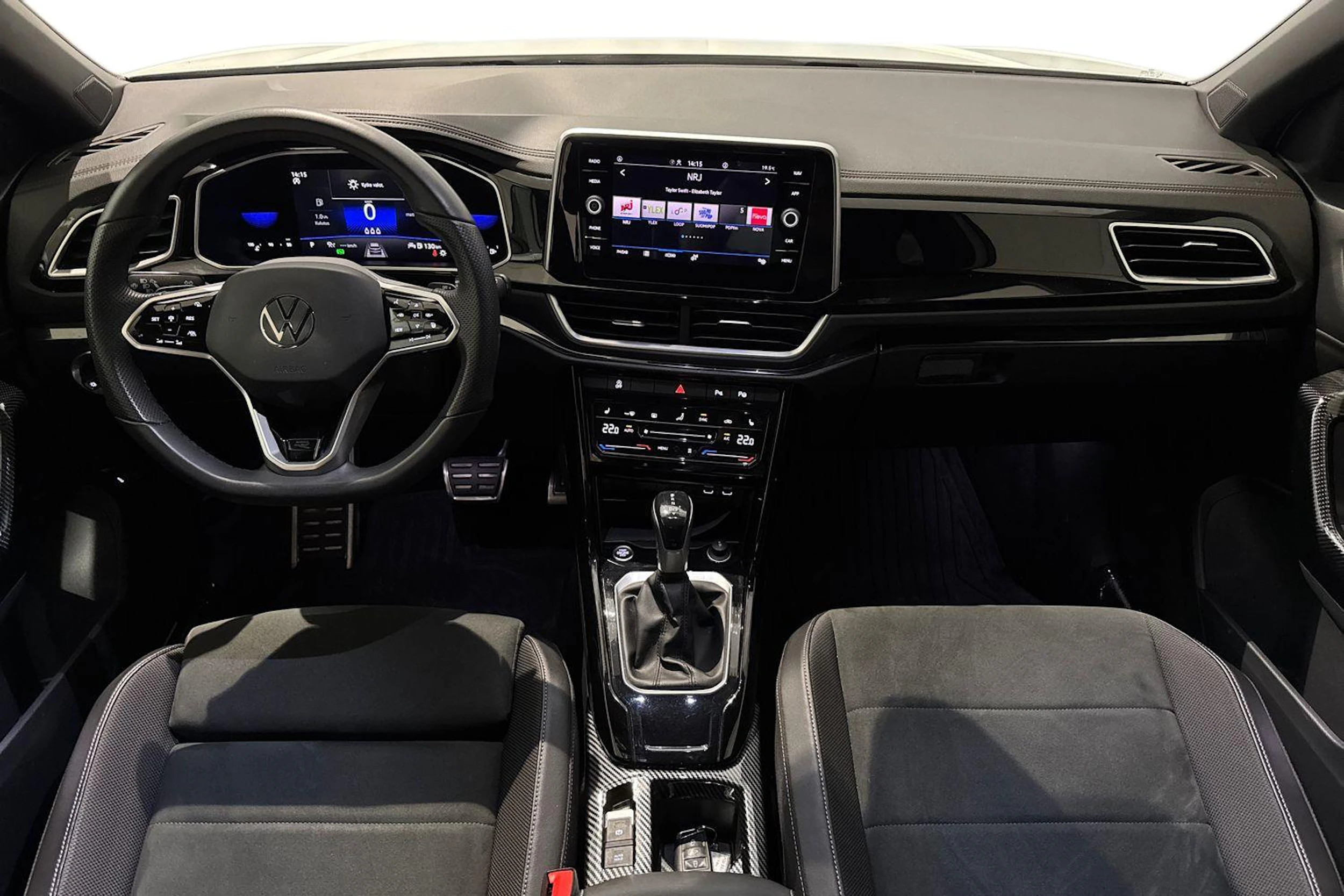 valkoinen Volkswagen T-Roc 2022 kuva 9.