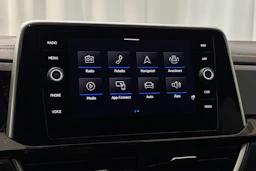 valkoinen Volkswagen T-Roc 2022 kuva 21.