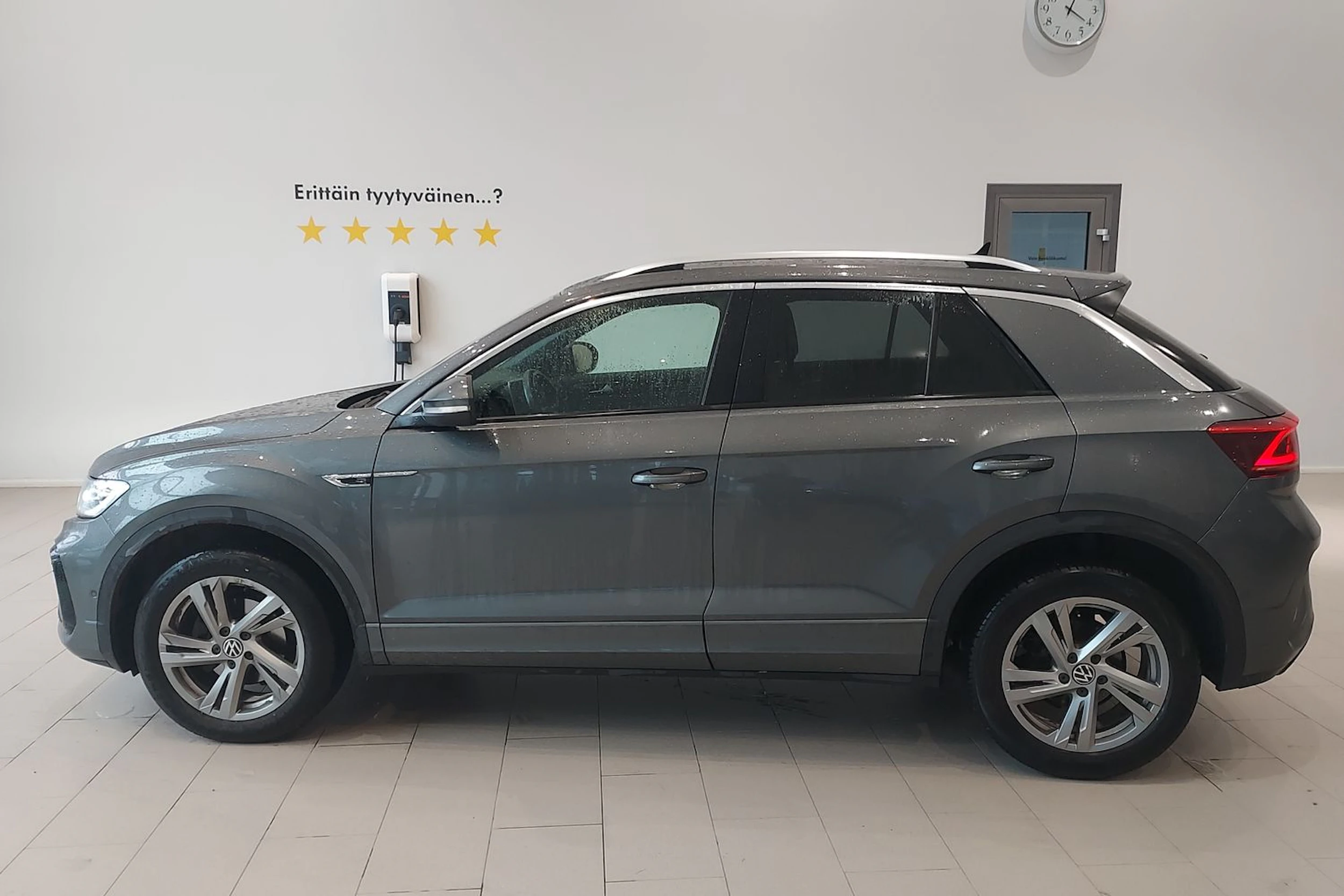 harmaa Volkswagen T-Roc 2022 kuva 9.