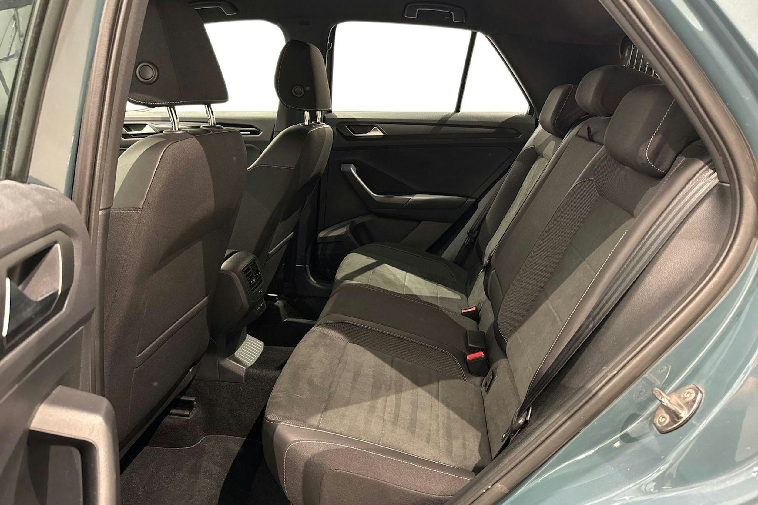 sininen Volkswagen T-Roc 2022 kuva 10.