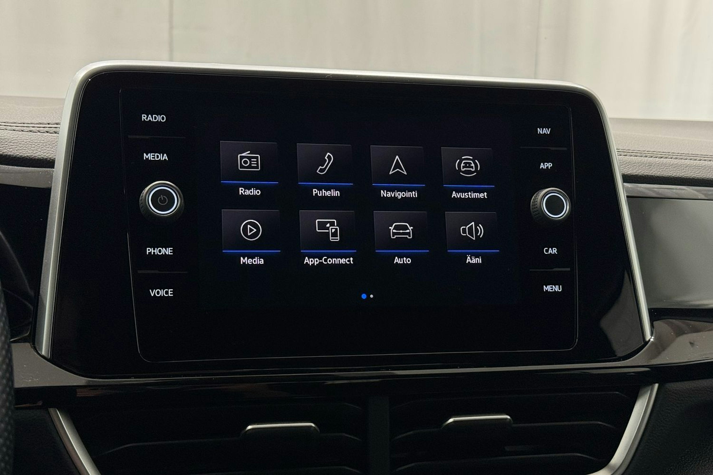 sininen Volkswagen T-Roc 2022 kuva 19.