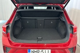 punainen Volkswagen T-Roc 2022 kuva 11.