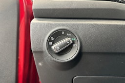 punainen Volkswagen T-Roc 2022 kuva 14.