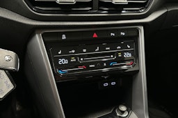 musta Volkswagen T-Roc 2022 kuva 20.