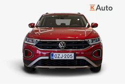 Punainen Volkswagen T-Roc 2022 kuva 5.