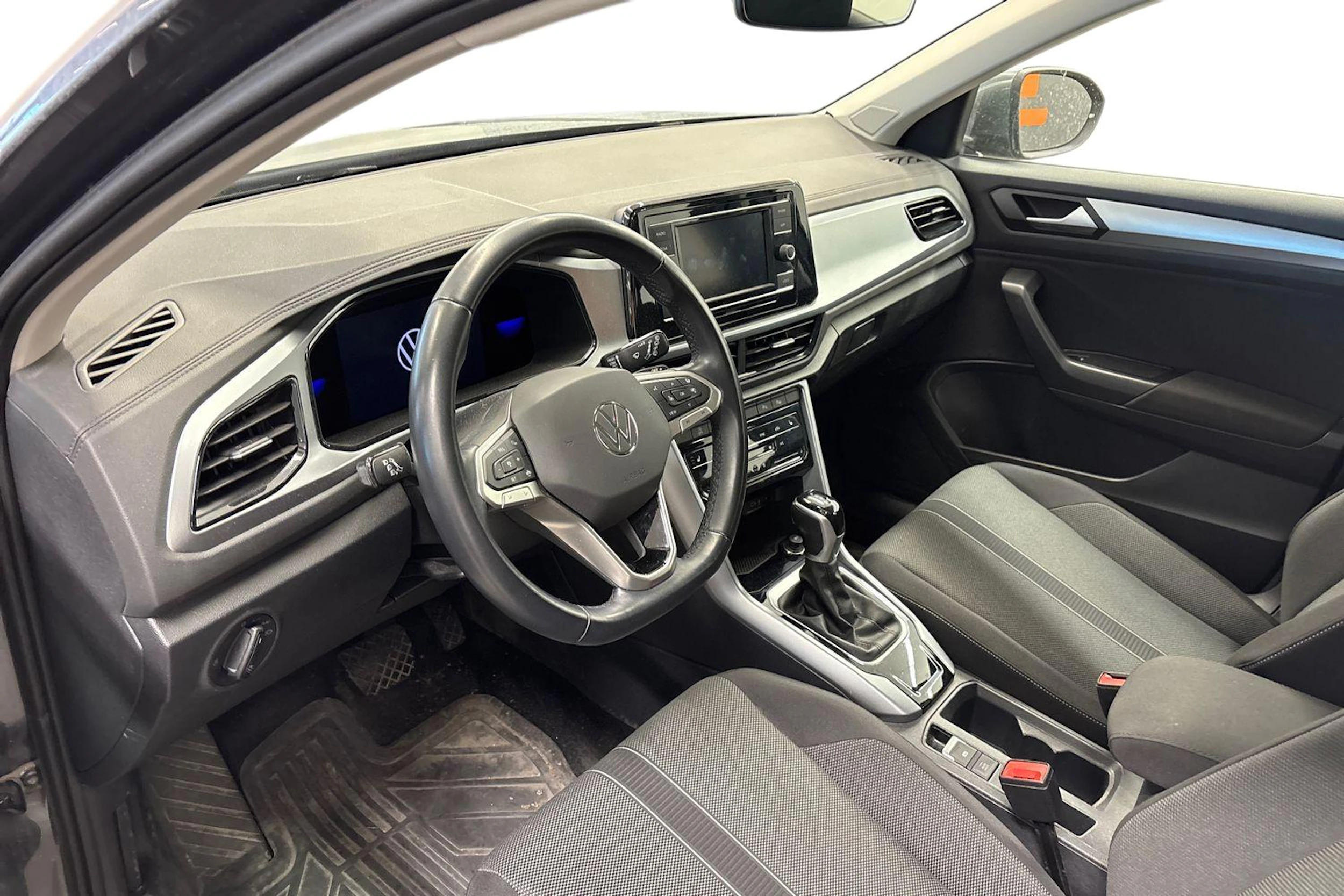 harmaa Volkswagen T-Roc 2022 kuva 3.