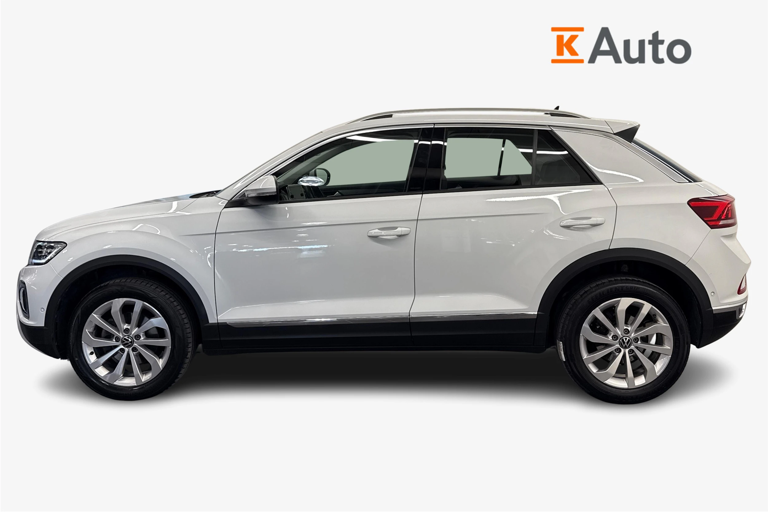valkoinen Volkswagen T-Roc 2022 kuva 7.