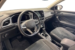 sininen Volkswagen T-Roc 2022 kuva 3.