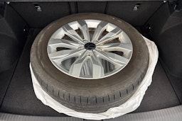 valkoinen Volkswagen T-Roc 2022 kuva 13.