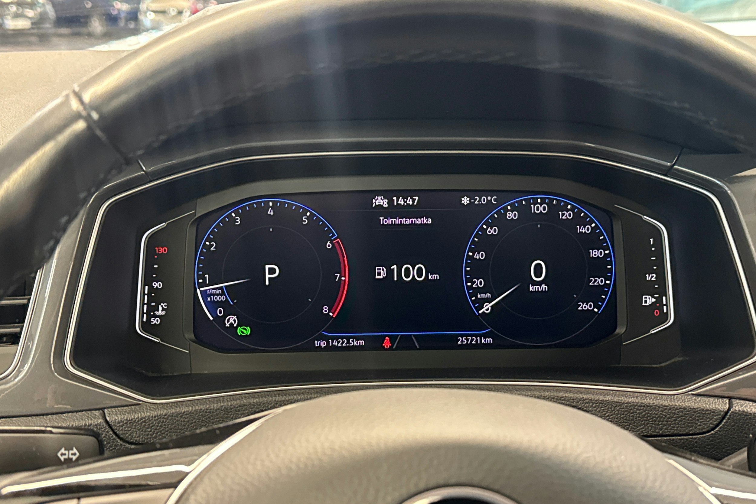 valkoinen Volkswagen T-Roc 2022 kuva 15.