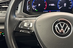 valkoinen Volkswagen T-Roc 2022 kuva 20.