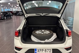 valkoinen Volkswagen T-Roc 2022 kuva 22.
