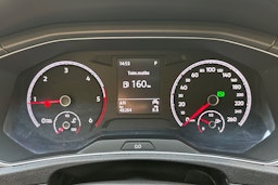 punainen Volkswagen T-Roc 2022 kuva 19.