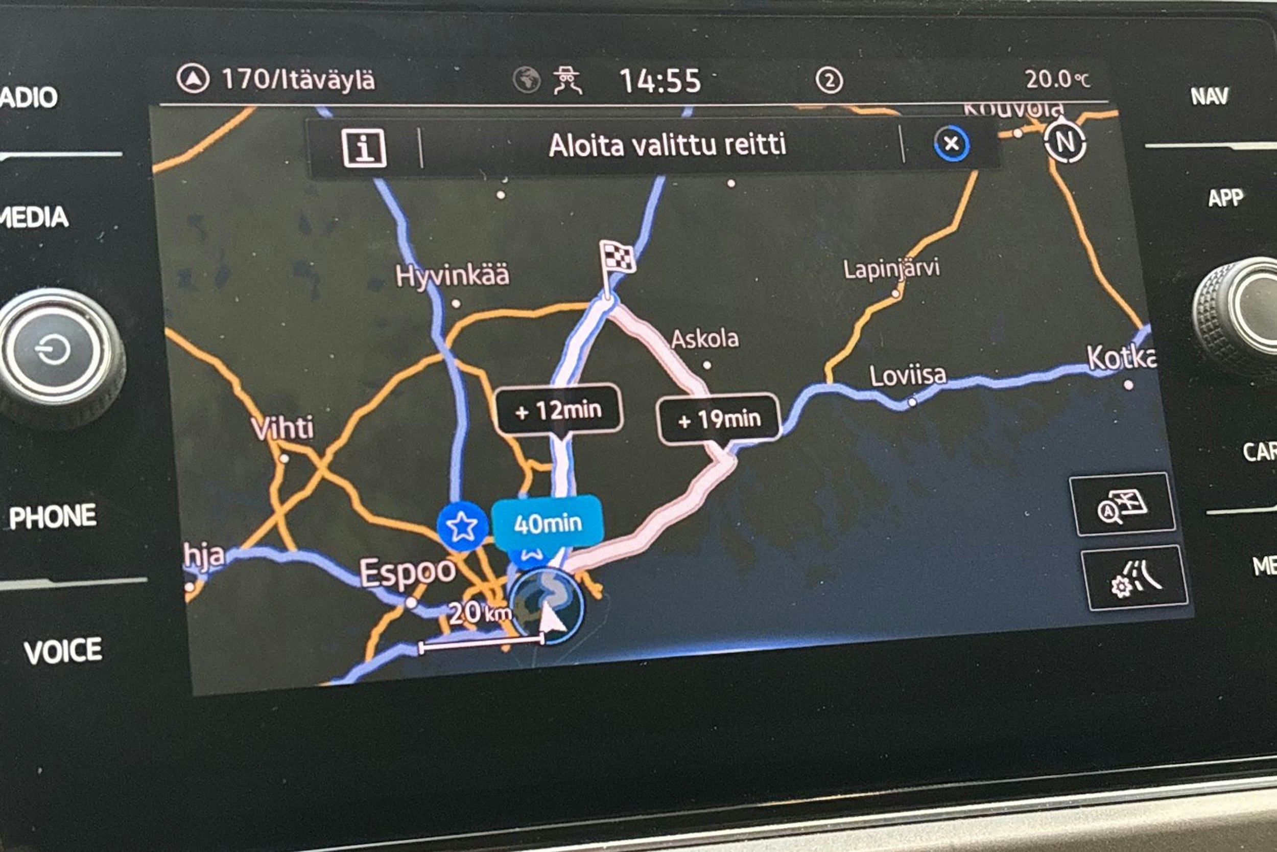 punainen Volkswagen T-Roc 2022 kuva 22.