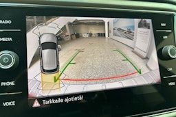 punainen Volkswagen T-Roc 2022 kuva 25.