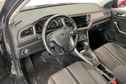 harmaa Volkswagen T-Roc 2022 kuva 6.