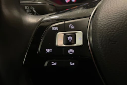harmaa Volkswagen T-Roc 2022 kuva 19.