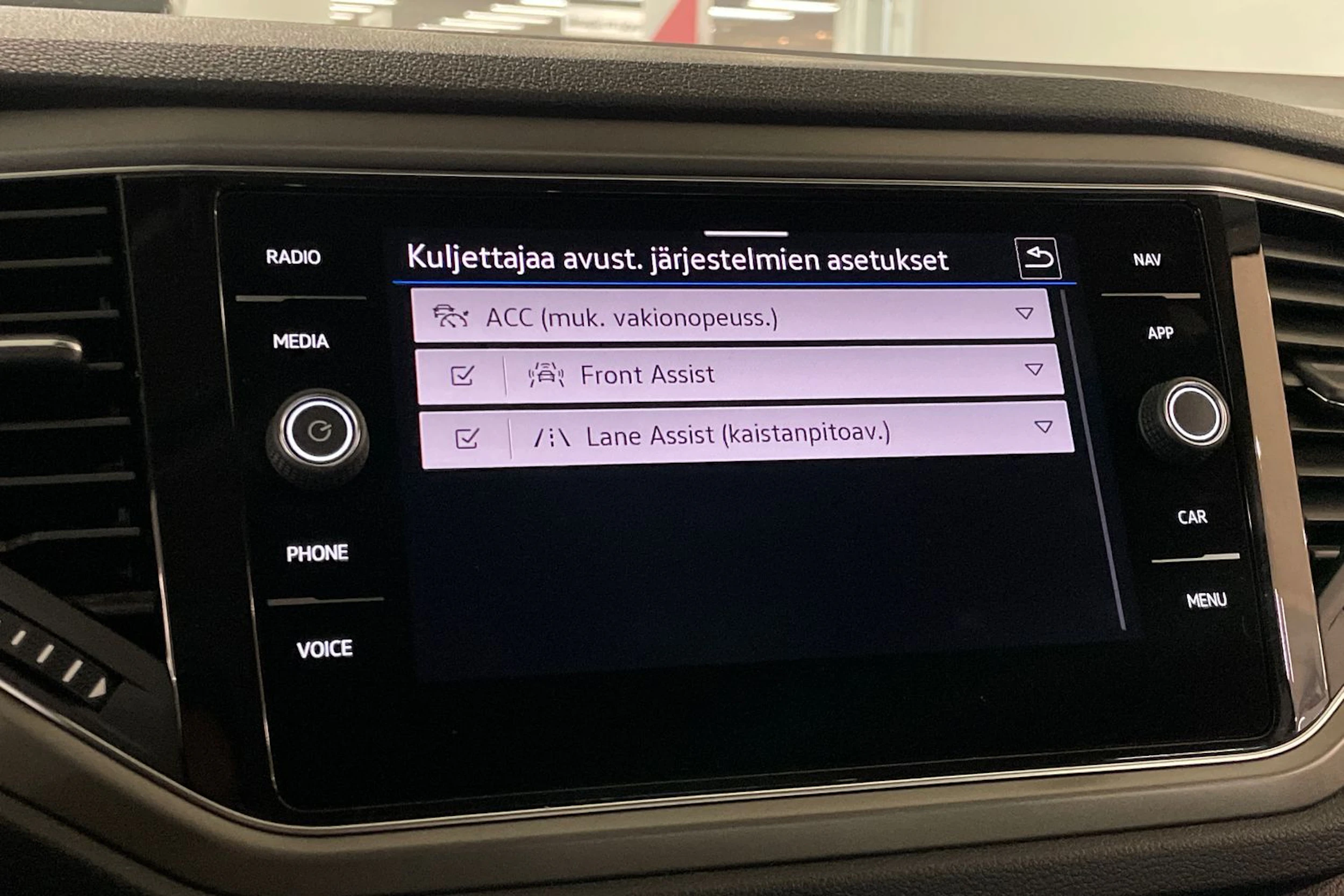 harmaa Volkswagen T-Roc 2022 kuva 23.