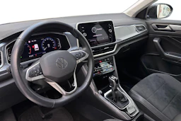 harmaa Volkswagen T-Roc 2022 kuva 6.