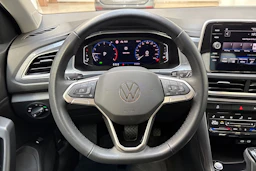 harmaa Volkswagen T-Roc 2022 kuva 16.