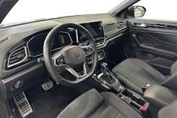 Musta Volkswagen T-Roc 2022 kuva 6.