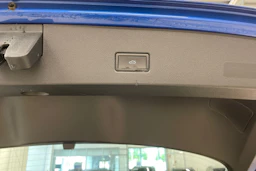 Sininen Volkswagen T-Roc 2022 kuva 19.
