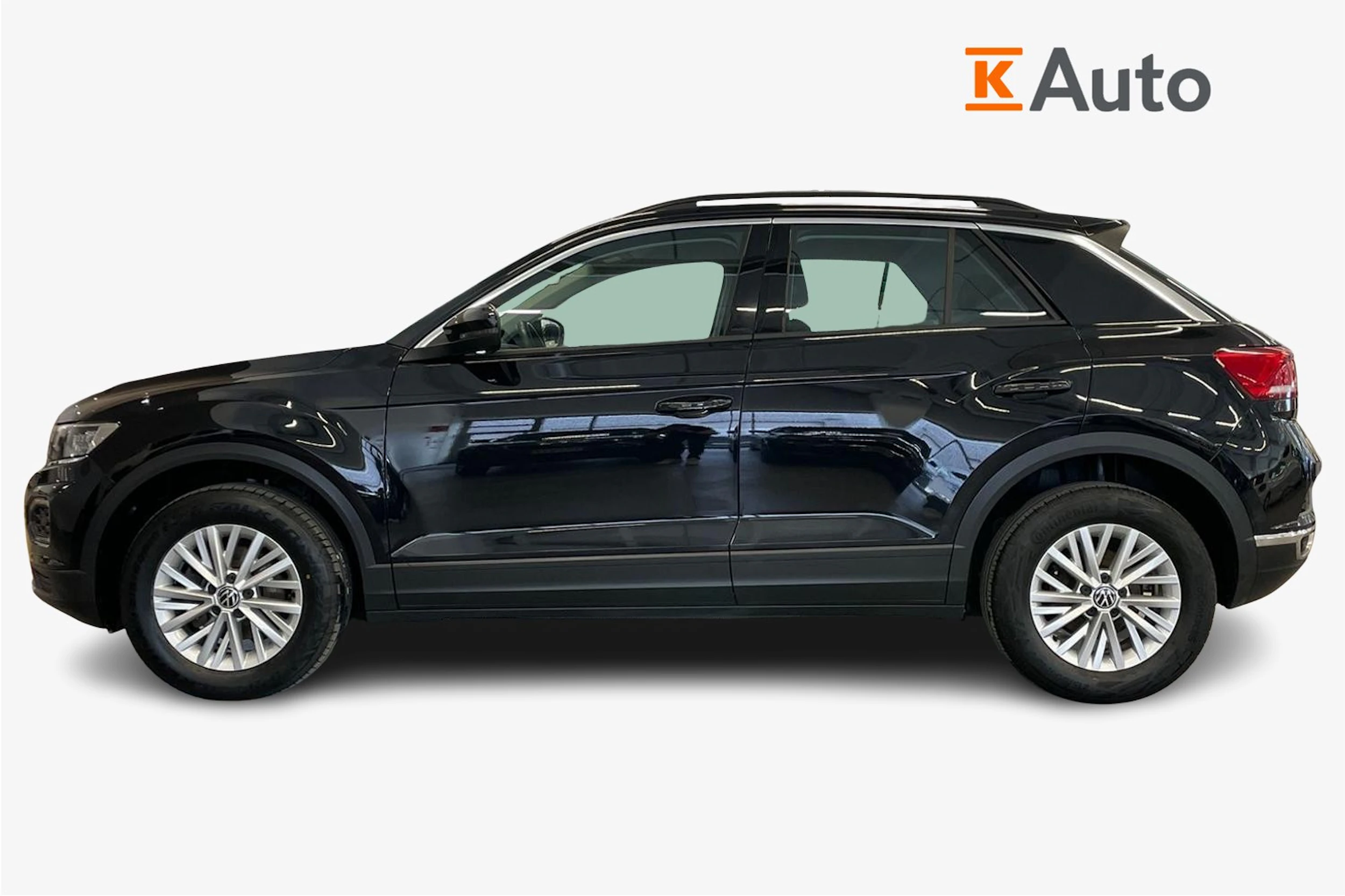 musta Volkswagen T-Roc 2022 kuva 7.