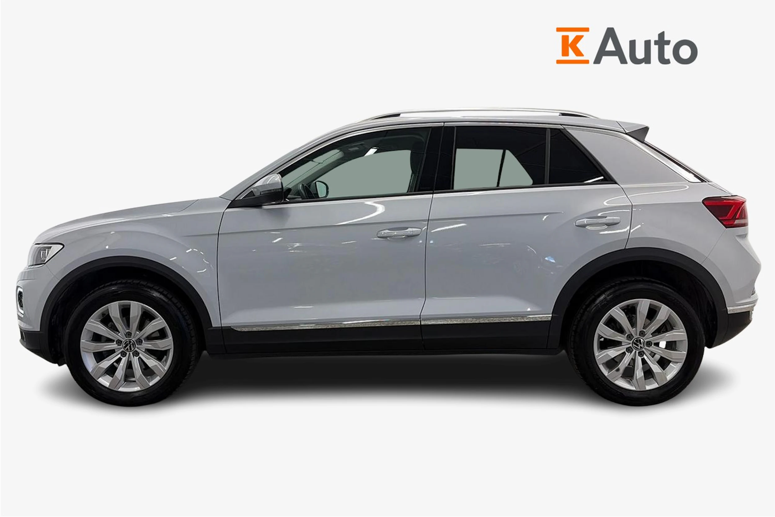harmaa Volkswagen T-Roc 2022 kuva 5.