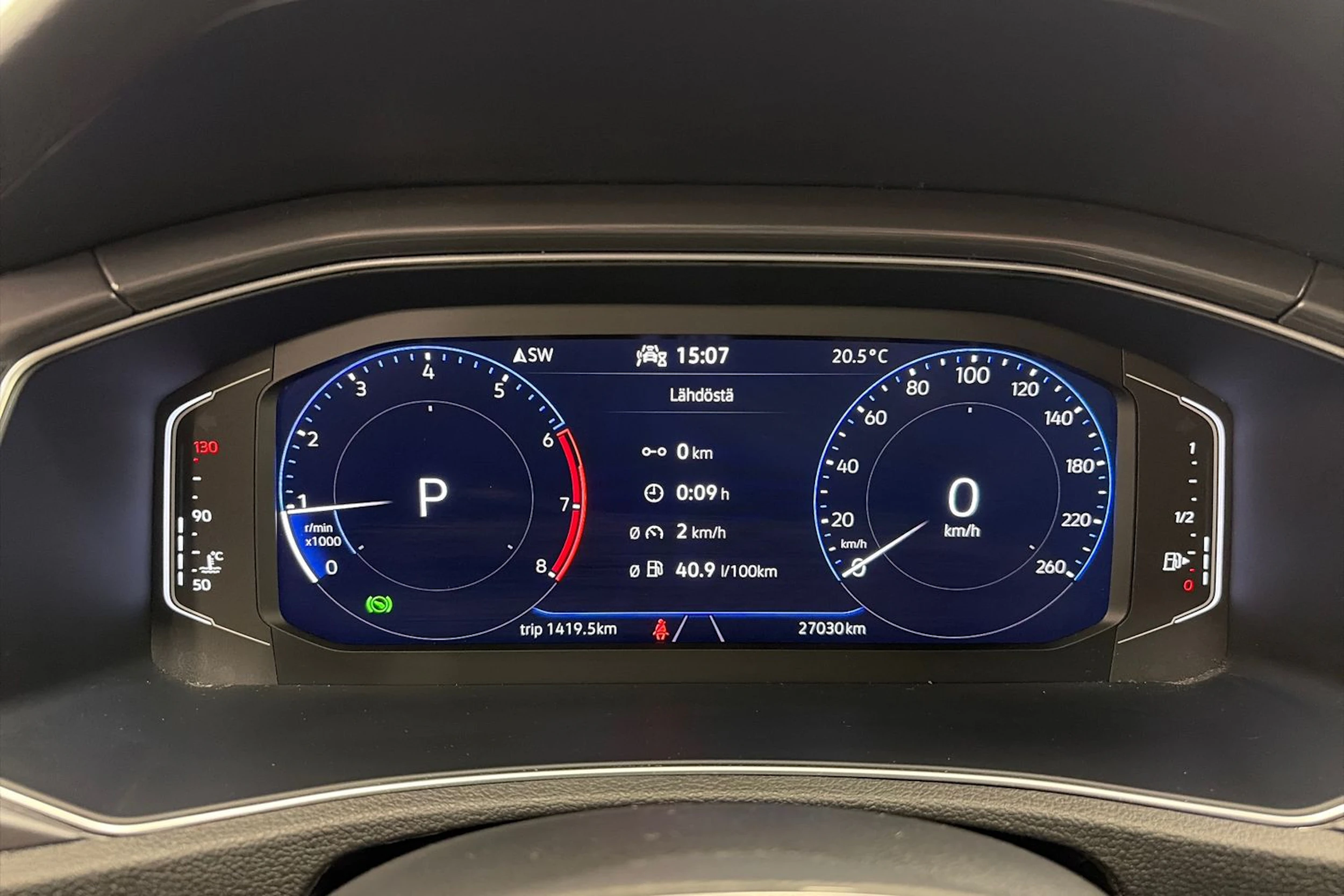 harmaa Volkswagen T-Roc 2022 kuva 14.