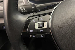 harmaa Volkswagen T-Roc 2022 kuva 15.