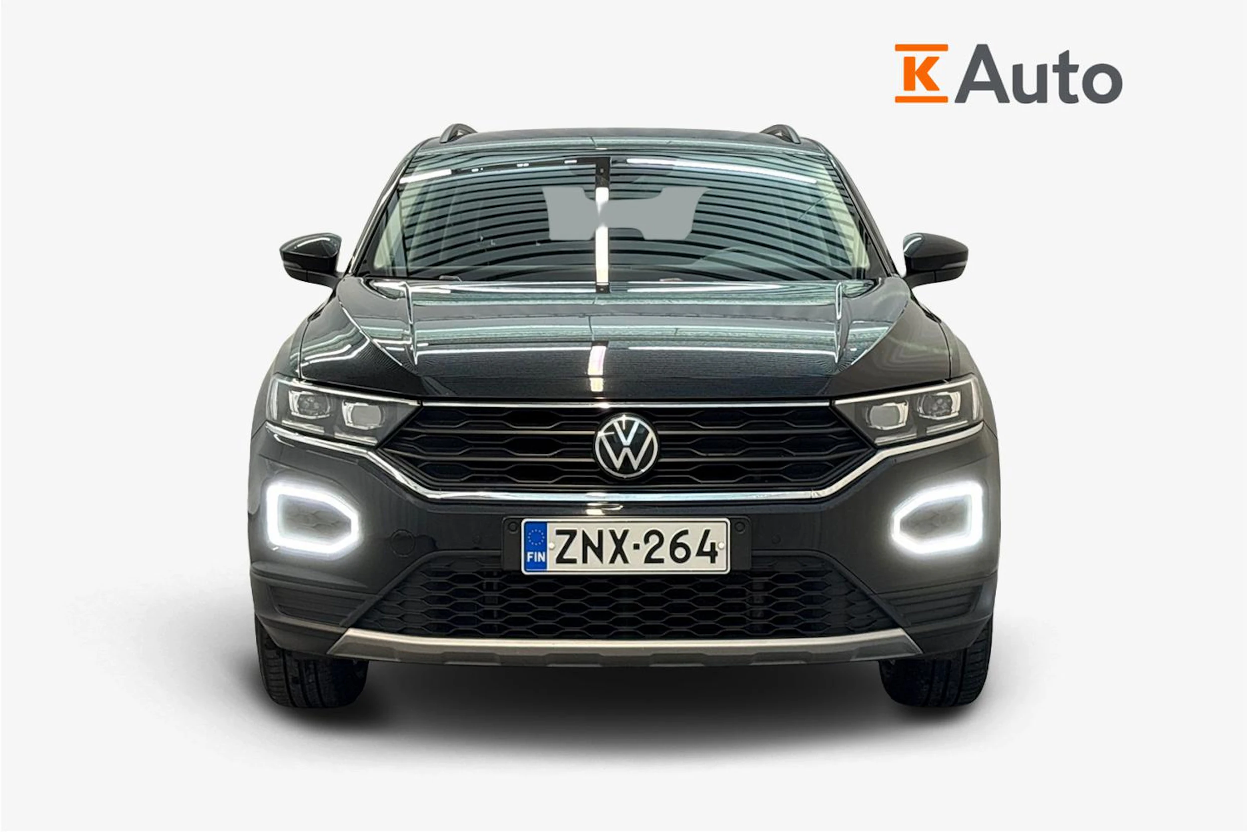 musta Volkswagen T-Roc 2022 kuva 4.